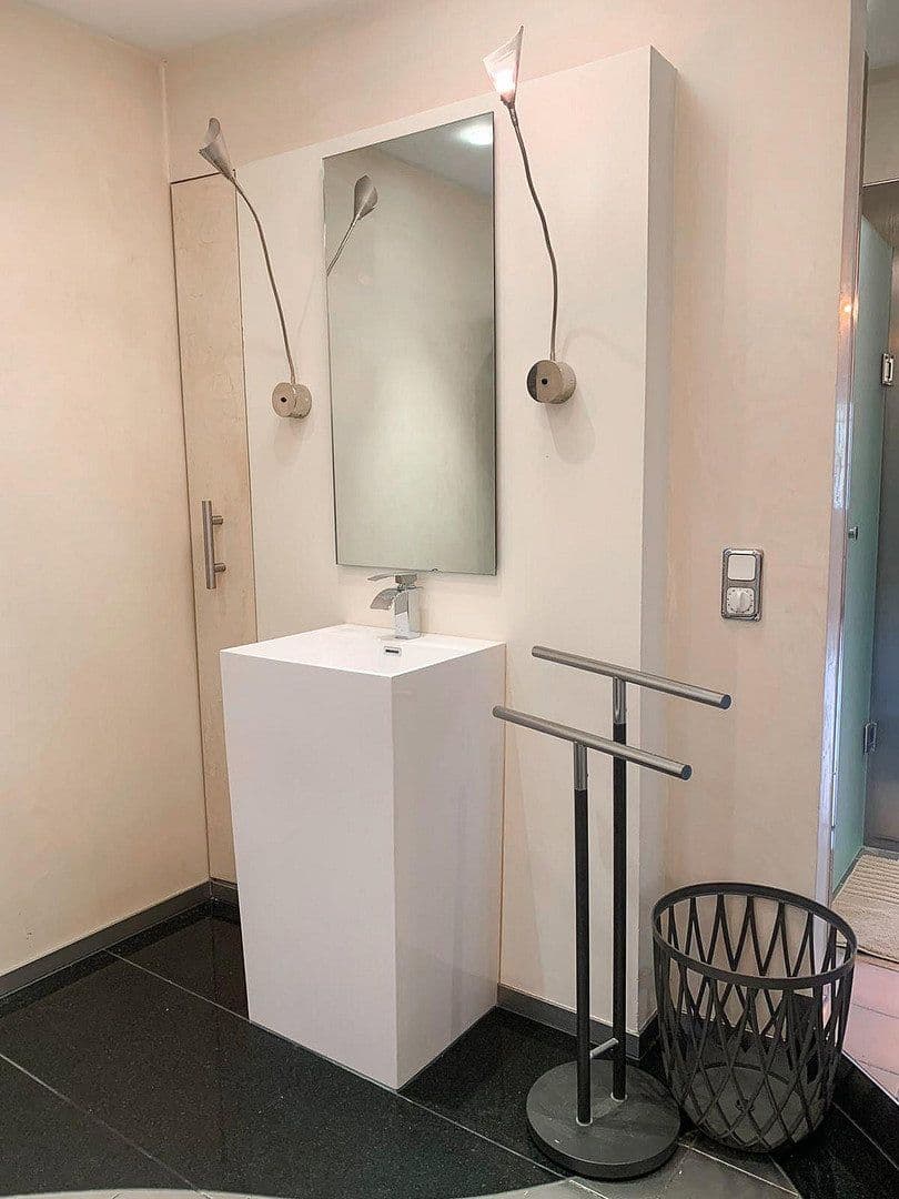 Predaj domu 200 m², pozemok 1.600 m², Balduinstein, Porýnie-Falcko Predaj domu 200 m², pozemok 1.600 m², Balduinstein, Porýnie-Falcko