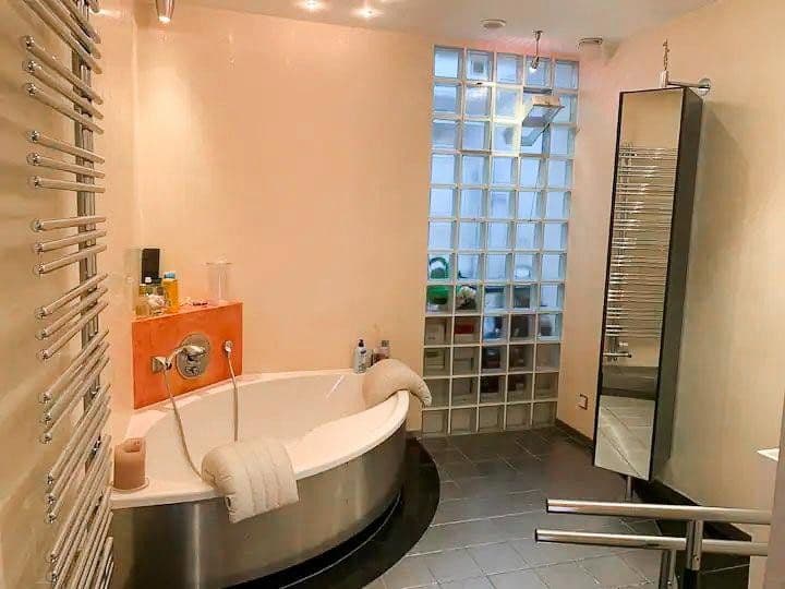 Predaj domu 200 m², pozemok 1.600 m², Balduinstein, Porýnie-Falcko Predaj domu 200 m², pozemok 1.600 m², Balduinstein, Porýnie-Falcko