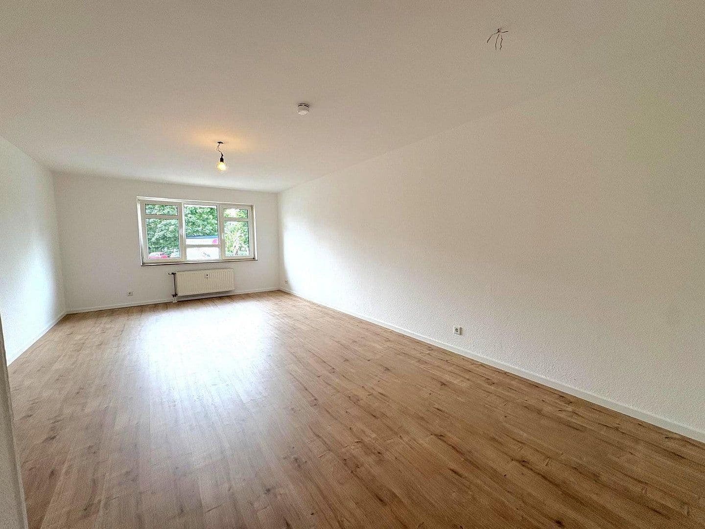 Predaj bytu 2-izbový 52 m², Richrather Str. 1, Langenfeld (Rheinland), Severné Porýnie - Westfálsko Predaj bytu 2-izbový 52 m², Richrather Str. 1, Langenfeld (Rheinland), Severné Porýnie - Westfálsko