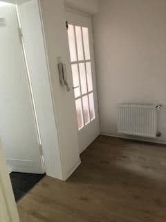 Prenájom bytu 2-izbový 42 m², Pirmasens, Porýnie-Falcko Prenájom bytu 2-izbový 42 m², Pirmasens, Porýnie-Falcko