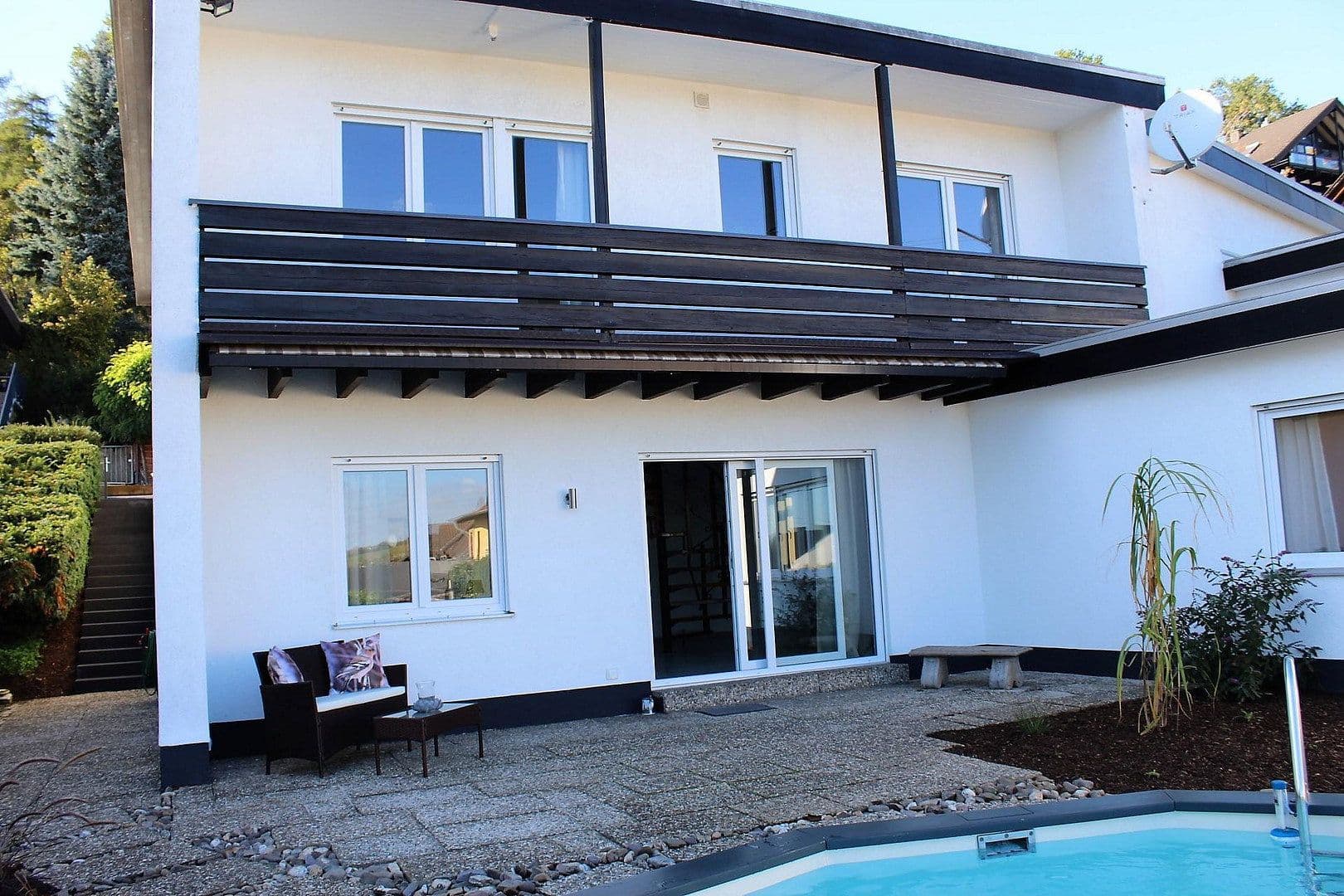 Predaj domu 201 m², pozemok 804 m², Runkel, Hesensko Predaj domu 201 m², pozemok 804 m², Runkel, Hesensko