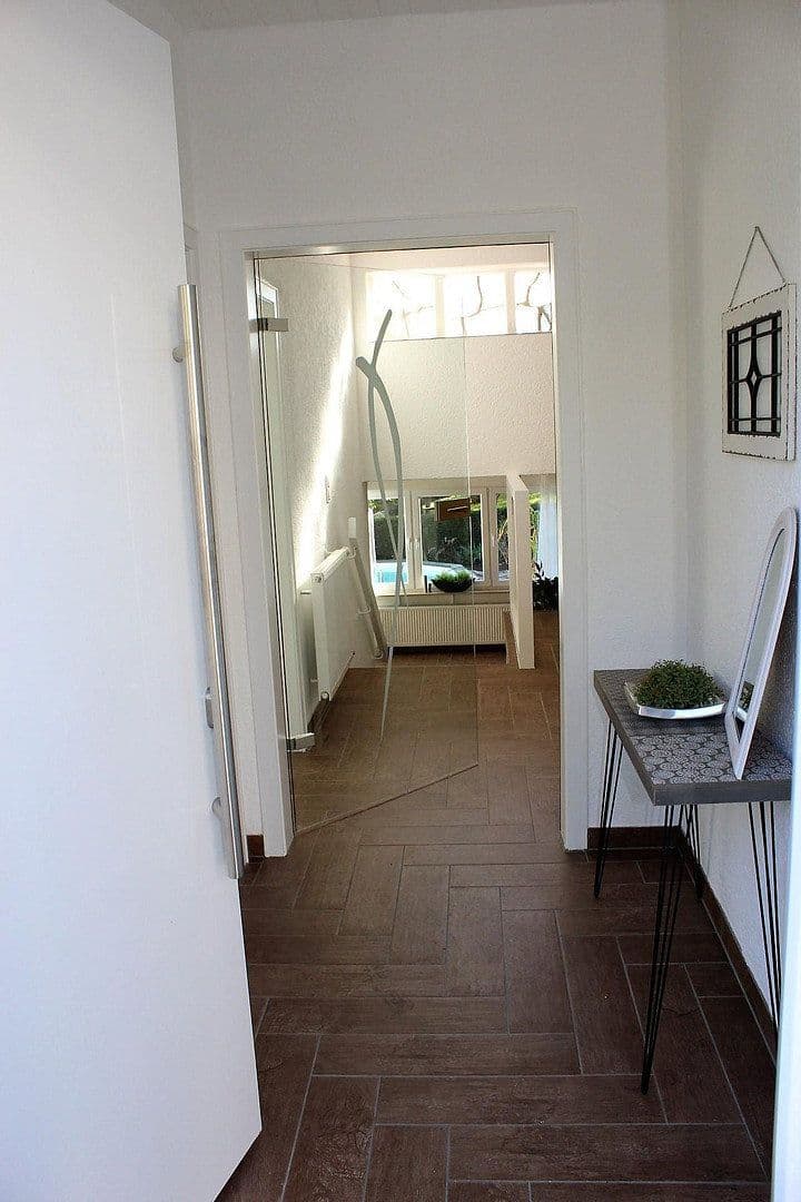 Predaj domu 201 m², pozemok 804 m², Runkel, Hesensko Predaj domu 201 m², pozemok 804 m², Runkel, Hesensko
