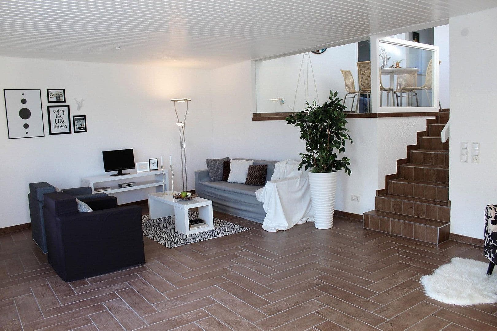 Predaj domu 201 m², pozemok 804 m², Runkel, Hesensko Predaj domu 201 m², pozemok 804 m², Runkel, Hesensko