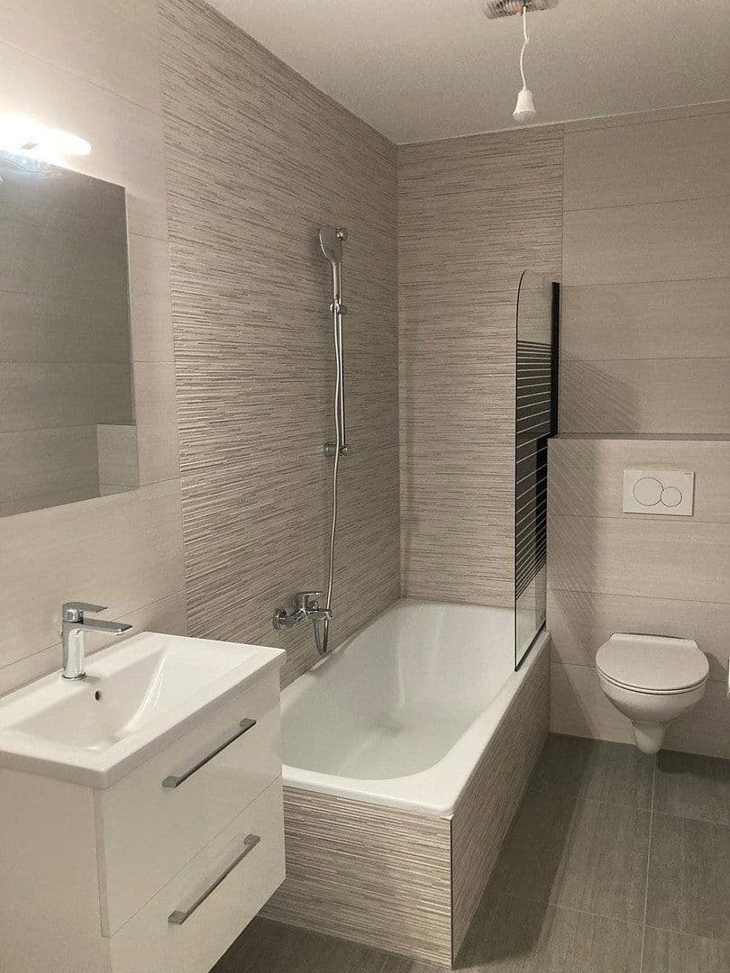 Prenájom bytu 3-izbový 72 m², Ffrankenthal, Porýnie-Falcko Prenájom bytu 3-izbový 72 m², Ffrankenthal, Porýnie-Falcko