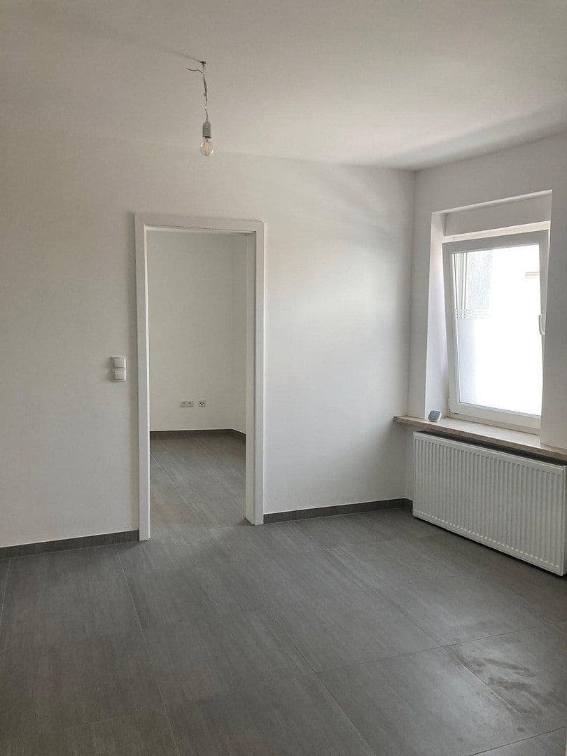 Prenájom bytu 3-izbový 72 m², Ffrankenthal, Porýnie-Falcko Prenájom bytu 3-izbový 72 m², Ffrankenthal, Porýnie-Falcko
