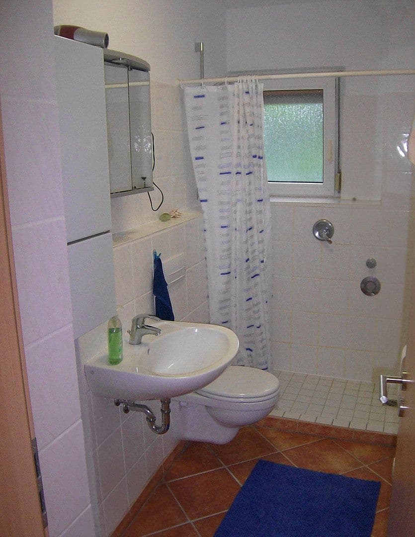 Predaj bytu 3-izbový 61 m², Bredenscheider Straße 69, Hattingen, Severné Porýnie - Westfálsko Predaj bytu 3-izbový 61 m², Bredenscheider Straße 69, Hattingen, Severné Porýnie - Westfálsko