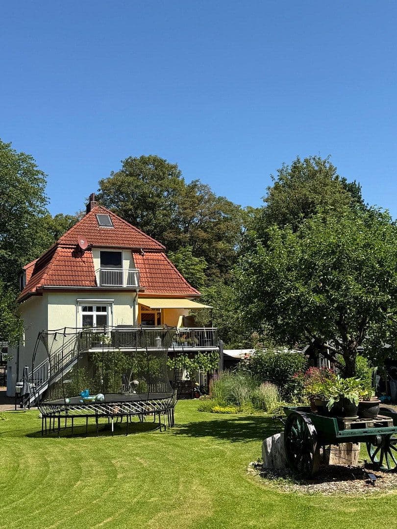 Predaj domu 194 m², pozemok 1.764 m², Bremen, Brémy Predaj domu 194 m², pozemok 1.764 m², Bremen, Brémy