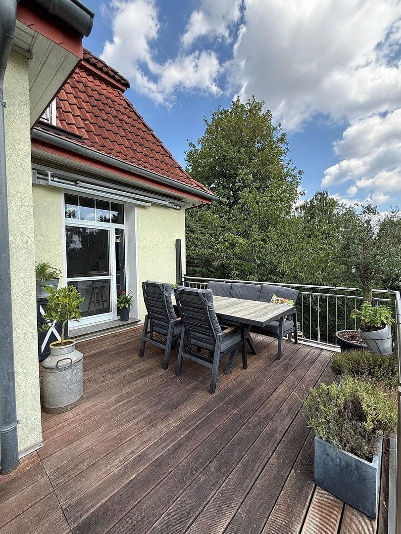 Predaj domu 194 m², pozemok 1.764 m², Bremen, Brémy Predaj domu 194 m², pozemok 1.764 m², Bremen, Brémy