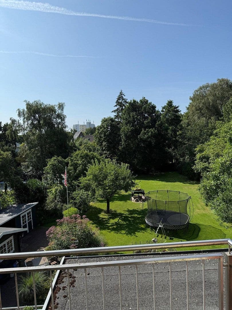 Predaj domu 194 m², pozemok 1.764 m², Bremen, Brémy Predaj domu 194 m², pozemok 1.764 m², Bremen, Brémy