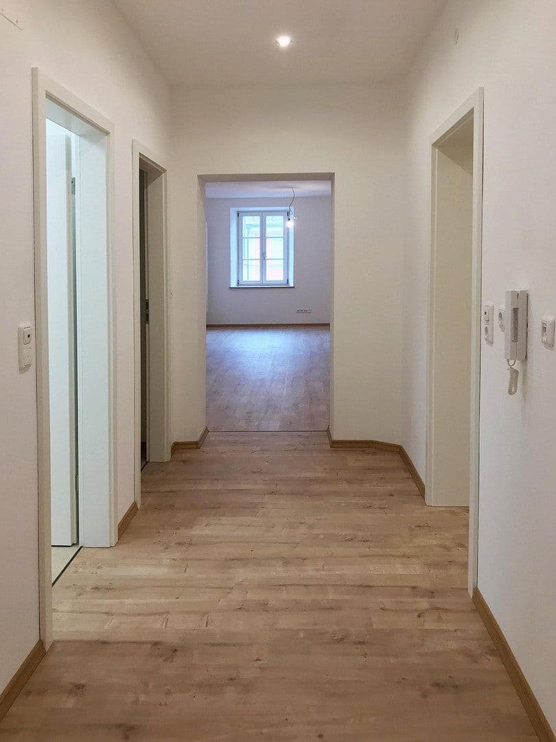 Prenájom bytu 2-izbový 71 m², Stadtplatz 14, Bogen, Bavorsko Prenájom bytu 2-izbový 71 m², Stadtplatz 14, Bogen, Bavorsko