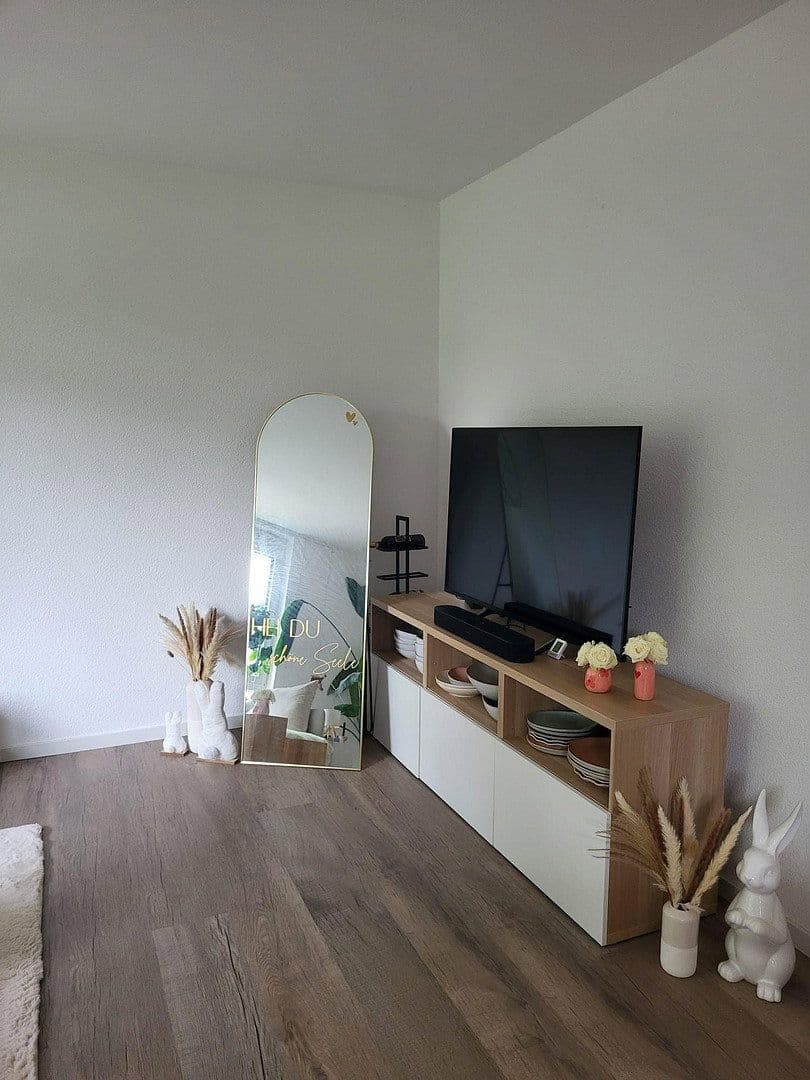 Prenájom bytu 3-izbový 89 m², Schopfheimerstr. 20, Lörrach, Bádensko-Wurttembersko Prenájom bytu 3-izbový 89 m², Schopfheimerstr. 20, Lörrach, Bádensko-Wurttembersko
