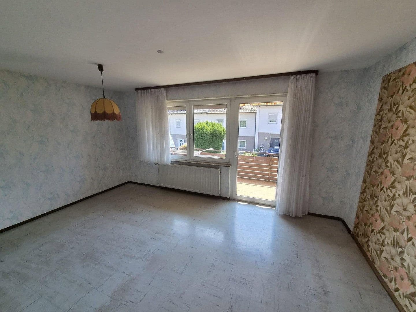 Predaj domu 152 m², pozemok 437 m², Ammerstraße 20, Nürtingen, Bádensko-Wurttembersko Predaj domu 152 m², pozemok 437 m², Ammerstraße 20, Nürtingen, Bádensko-Wurttembersko