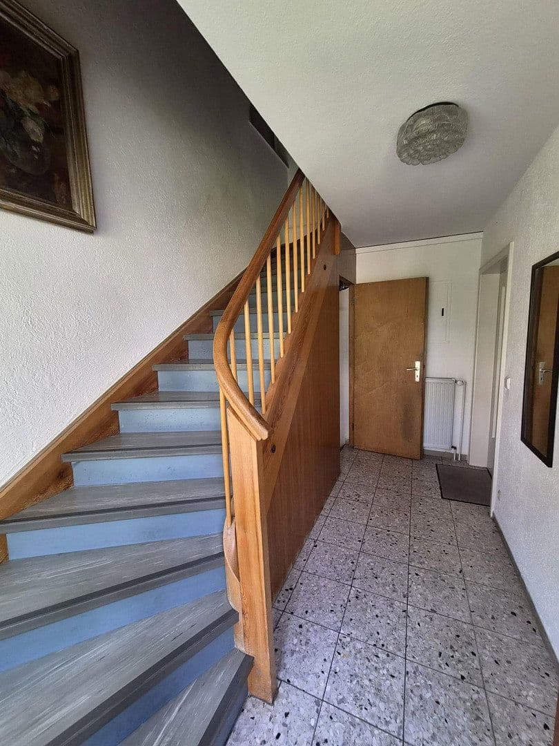 Predaj domu 152 m², pozemok 437 m², Ammerstraße 20, Nürtingen, Bádensko-Wurttembersko Predaj domu 152 m², pozemok 437 m², Ammerstraße 20, Nürtingen, Bádensko-Wurttembersko