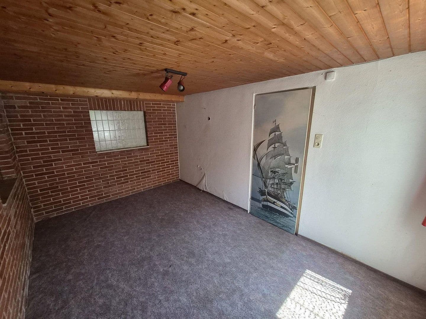 Predaj domu 152 m², pozemok 437 m², Ammerstraße 20, Nürtingen, Bádensko-Wurttembersko Predaj domu 152 m², pozemok 437 m², Ammerstraße 20, Nürtingen, Bádensko-Wurttembersko