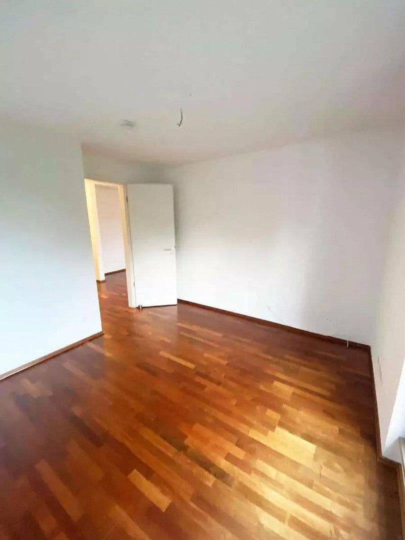 Prenájom bytu 2-izbový 54 m², Starnberg, Bavorsko Prenájom bytu 2-izbový 54 m², Starnberg, Bavorsko