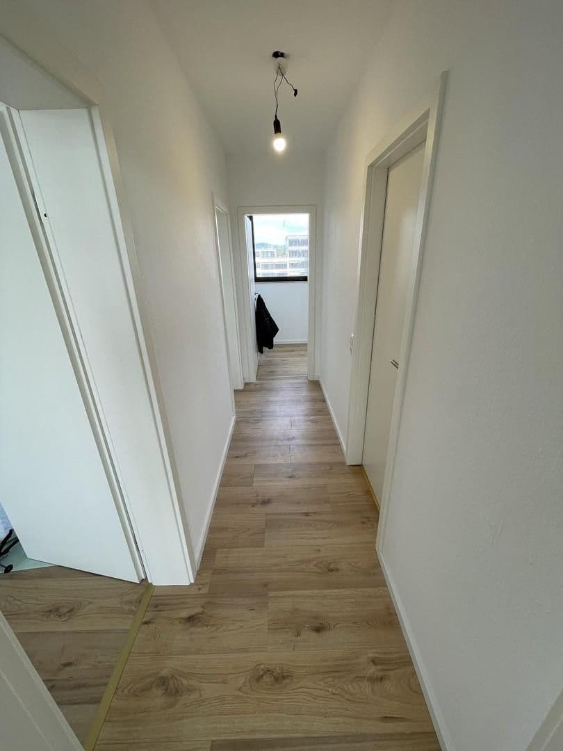 Prenájom bytu 3-izbový 80 m², Wiesbaden, Hesensko Prenájom bytu 3-izbový 80 m², Wiesbaden, Hesensko