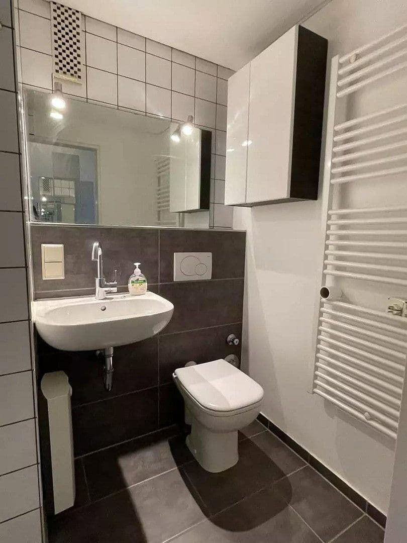Prenájom bytu 1-izbový 32 m², Schölkestraße 6, Braunschweig, Dolné Sasko Prenájom bytu 1-izbový 32 m², Schölkestraße 6, Braunschweig, Dolné Sasko