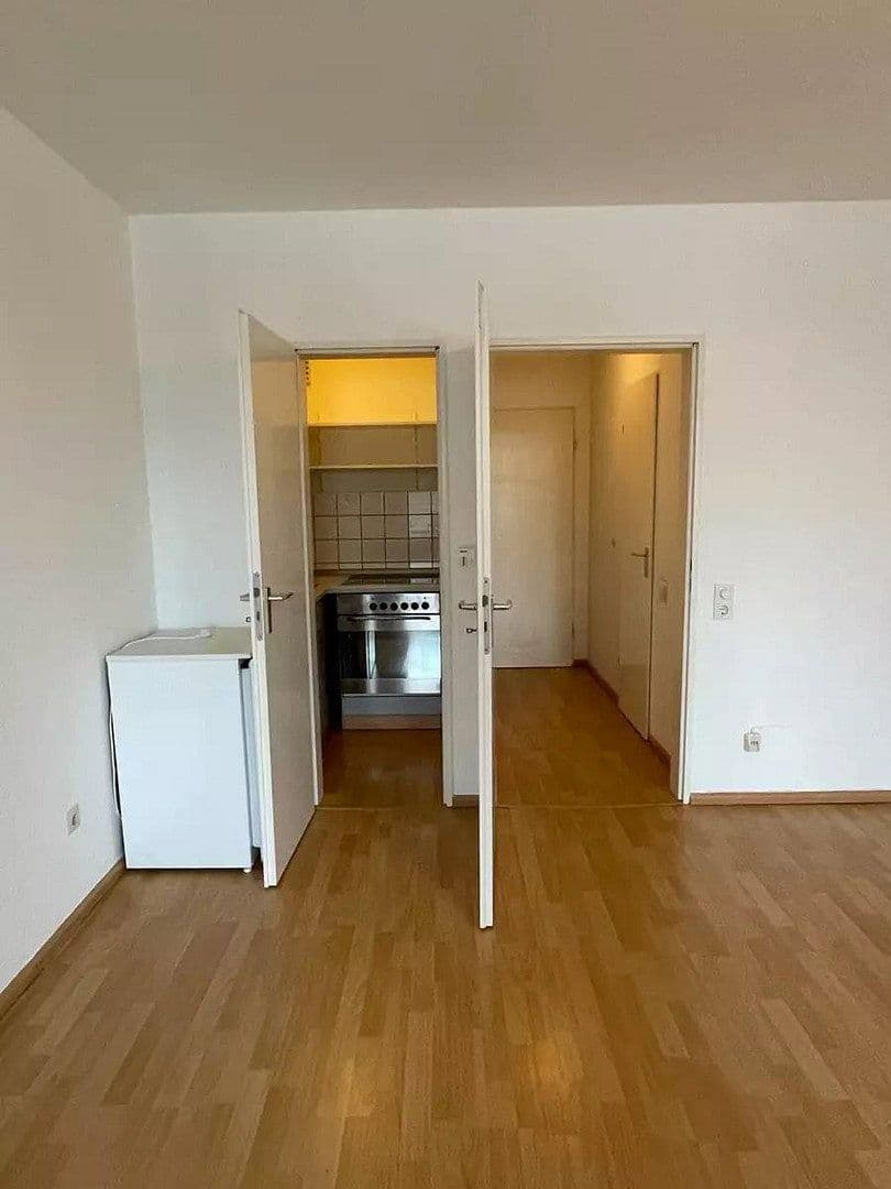 Prenájom bytu 1-izbový 32 m², Schölkestraße 6, Braunschweig, Dolné Sasko Prenájom bytu 1-izbový 32 m², Schölkestraße 6, Braunschweig, Dolné Sasko