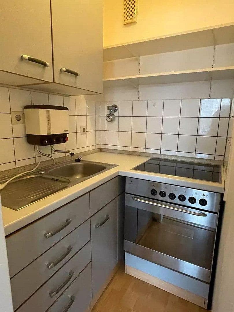 Prenájom bytu 1-izbový 32 m², Schölkestraße 6, Braunschweig, Dolné Sasko Prenájom bytu 1-izbový 32 m², Schölkestraße 6, Braunschweig, Dolné Sasko
