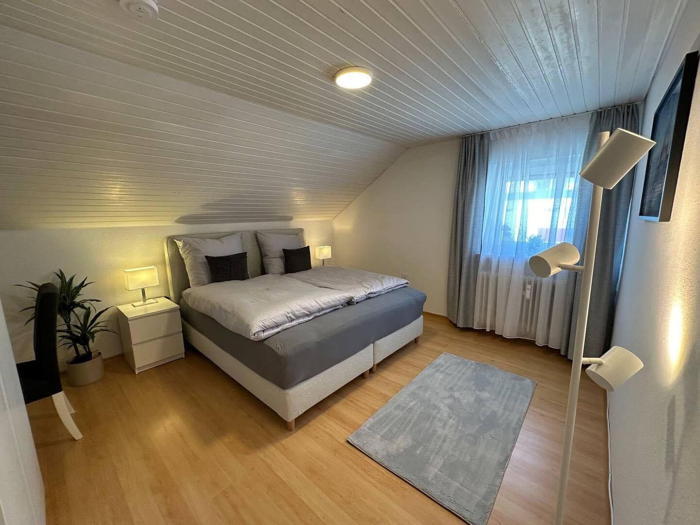 Prenájom bytu 4-izbový 69 m², Augsburg, Bavorsko Prenájom bytu 4-izbový 69 m², Augsburg, Bavorsko