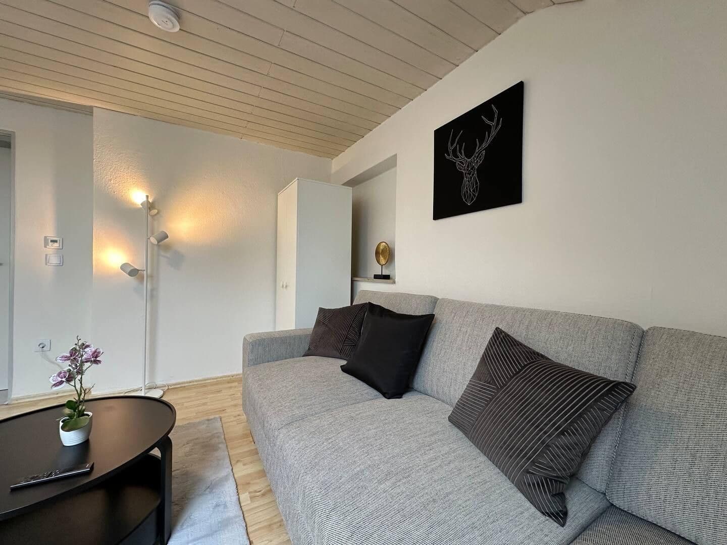 Prenájom bytu 4-izbový 69 m², Augsburg, Bavorsko Prenájom bytu 4-izbový 69 m², Augsburg, Bavorsko