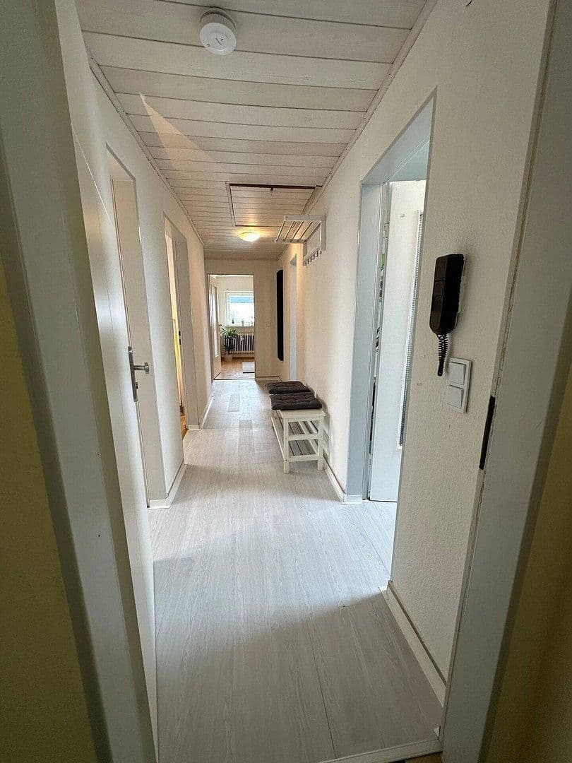 Prenájom bytu 4-izbový 69 m², Augsburg, Bavorsko Prenájom bytu 4-izbový 69 m², Augsburg, Bavorsko