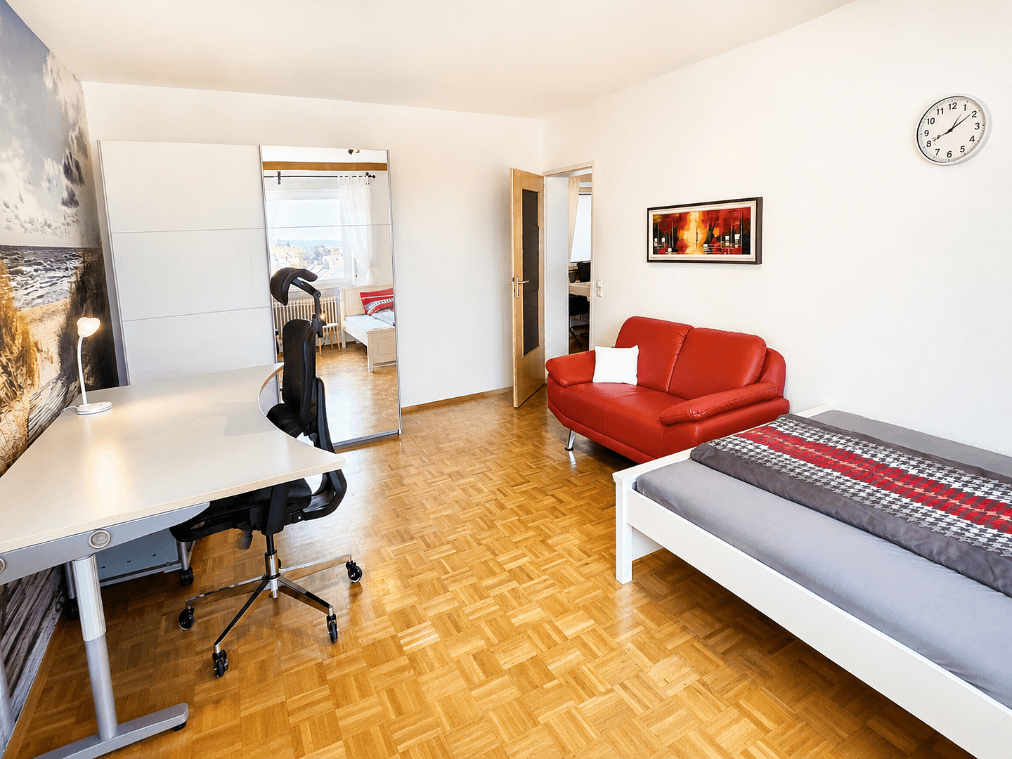 Prenájom bytu 4-izbový 80 m², Gaggstraße 3, Friedrichshafen, Bádensko-Wurttembersko Prenájom bytu 4-izbový 80 m², Gaggstraße 3, Friedrichshafen, Bádensko-Wurttembersko