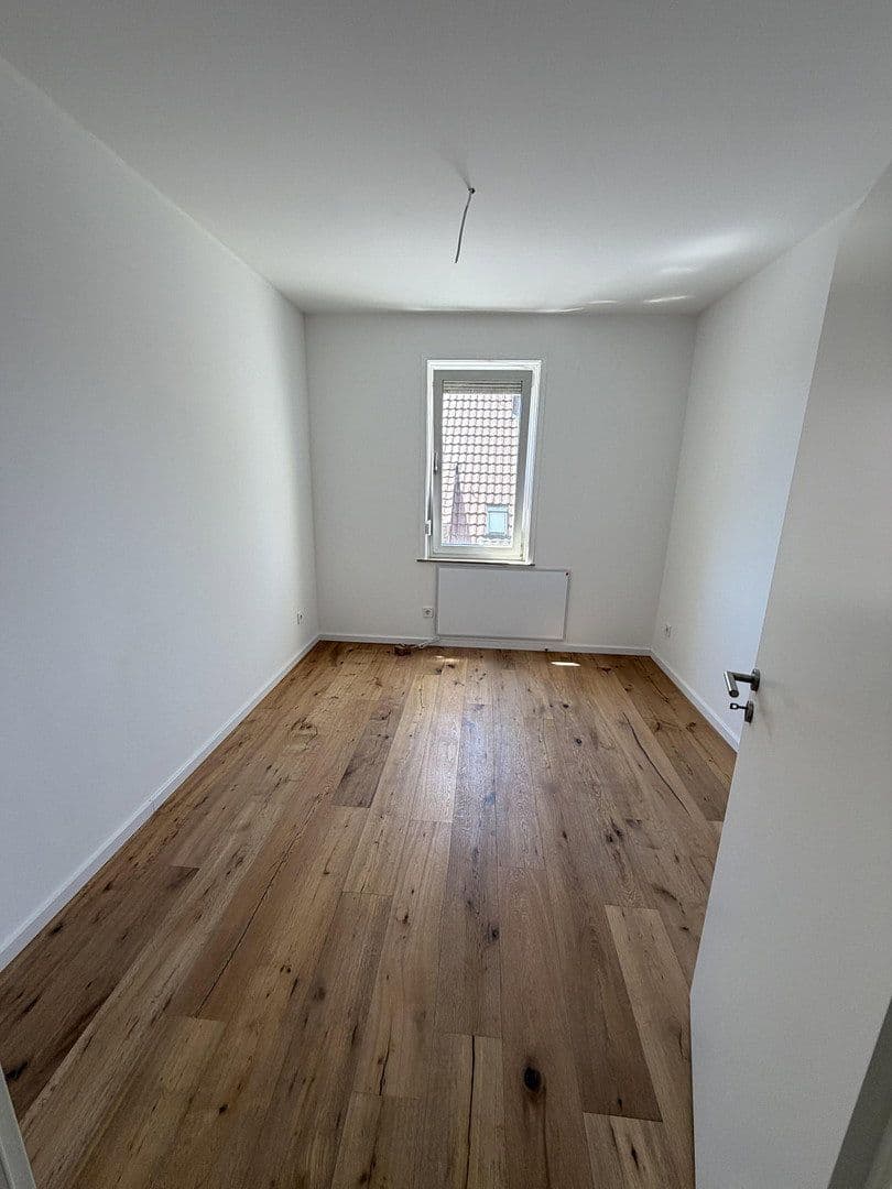 Prenájom bytu 3-izbový 55 m², Zabergäustr. 97, Stuttgart, Bádensko-Wurttembersko Prenájom bytu 3-izbový 55 m², Zabergäustr. 97, Stuttgart, Bádensko-Wurttembersko