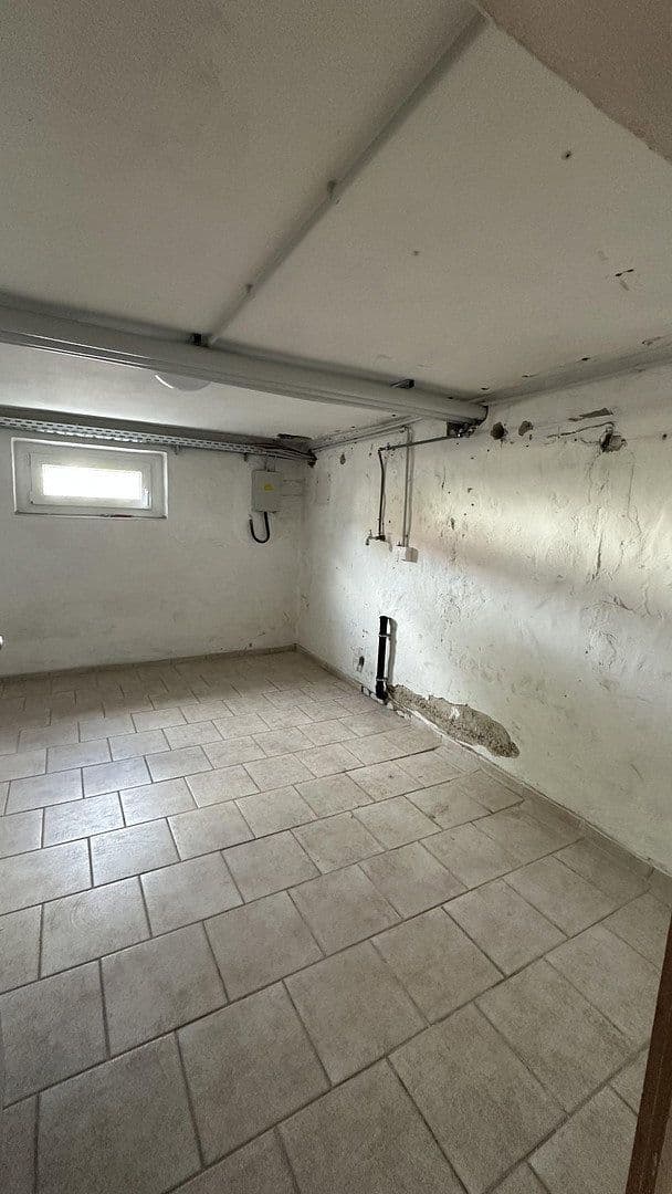 Prenájom bytu 4-izbový 145 m², Österreicher Weg 27, Paderborn, Severné Porýnie - Westfálsko Prenájom bytu 4-izbový 145 m², Österreicher Weg 27, Paderborn, Severné Porýnie - Westfálsko