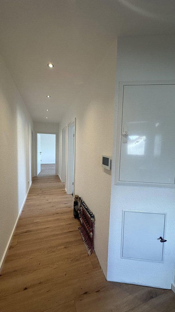 Prenájom bytu 4-izbový 145 m², Österreicher Weg 27, Paderborn, Severné Porýnie - Westfálsko Prenájom bytu 4-izbový 145 m², Österreicher Weg 27, Paderborn, Severné Porýnie - Westfálsko