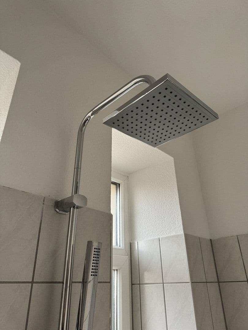 Prenájom bytu 3-izbový 74 m², Albert-Vollsack-Straße 2, Leipzig, Sasko Prenájom bytu 3-izbový 74 m², Albert-Vollsack-Straße 2, Leipzig, Sasko