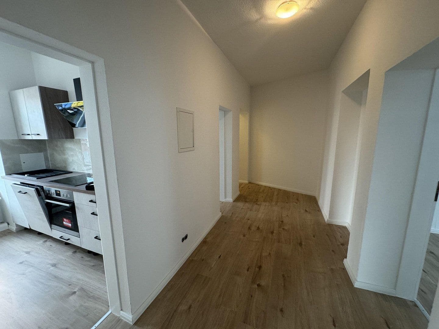Prenájom bytu 3-izbový 74 m², Albert-Vollsack-Straße 2, Leipzig, Sasko Prenájom bytu 3-izbový 74 m², Albert-Vollsack-Straße 2, Leipzig, Sasko