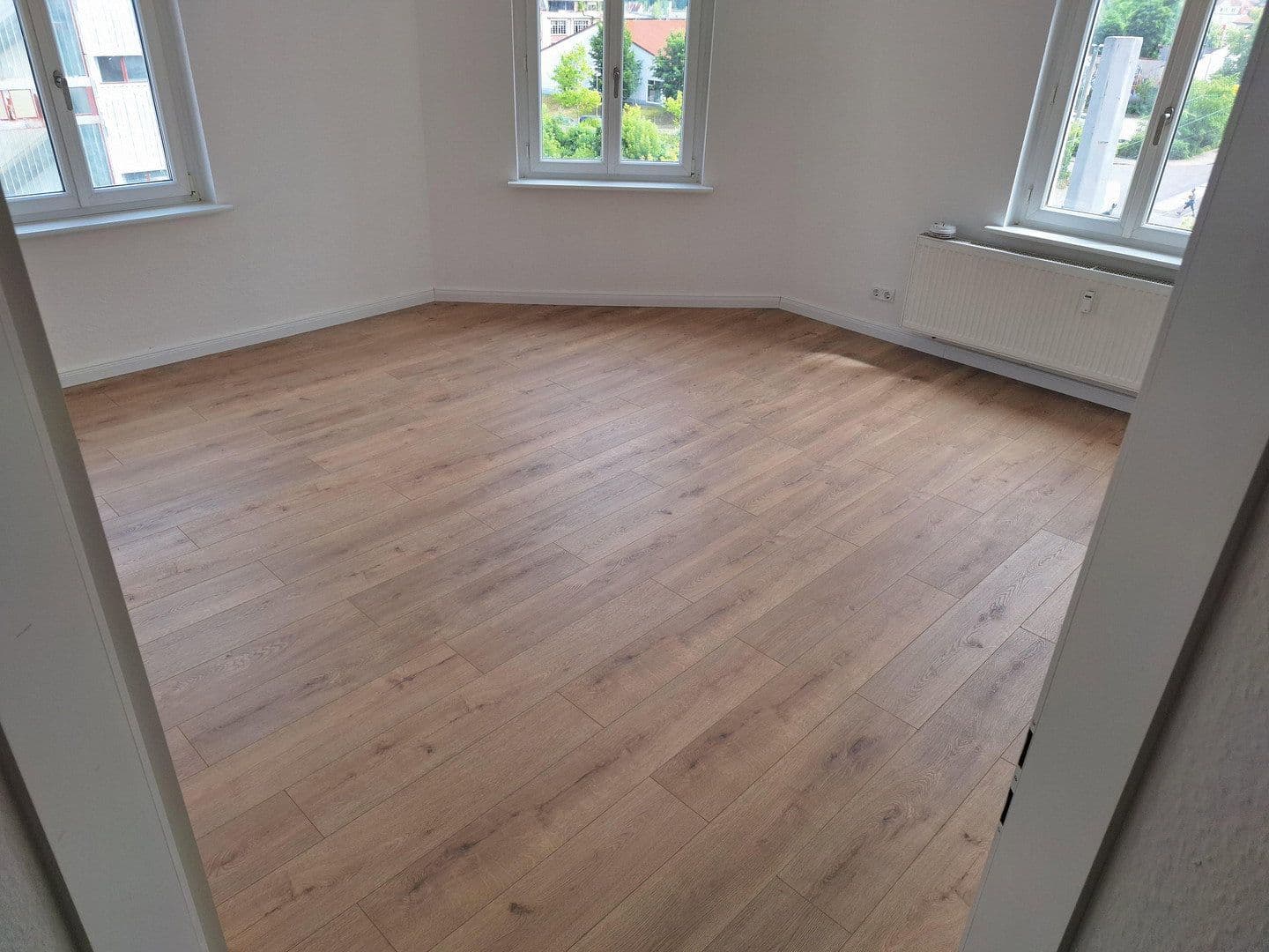 Prenájom bytu 3-izbový 74 m², Albert-Vollsack-Straße 2, Leipzig, Sasko Prenájom bytu 3-izbový 74 m², Albert-Vollsack-Straße 2, Leipzig, Sasko