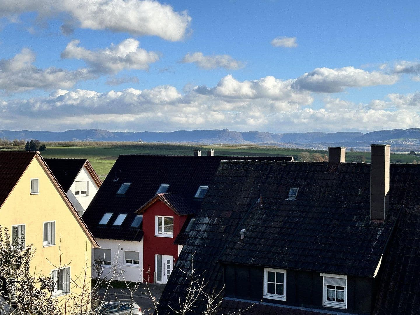 Prenájom bytu 1-izbový 91 m², Aichtal, Bádensko-Wurttembersko Prenájom bytu 1-izbový 91 m², Aichtal, Bádensko-Wurttembersko