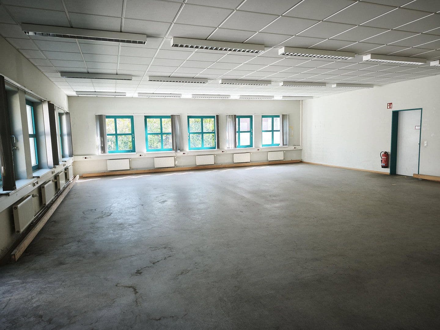 Predaj nebytového priestoru 1.206 m², Achtenbüttelweg 16, Wolfsburg, Dolné Sasko Predaj nebytového priestoru 1.206 m², Achtenbüttelweg 16, Wolfsburg, Dolné Sasko