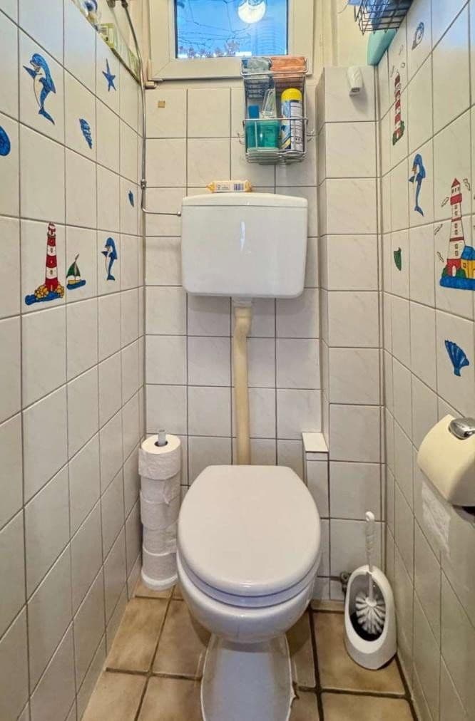 Predaj bytu 3-izbový 63 m², Neusser Strasse 454,, Köln, Severné Porýnie - Westfálsko Predaj bytu 3-izbový 63 m², Neusser Strasse 454,, Köln, Severné Porýnie - Westfálsko