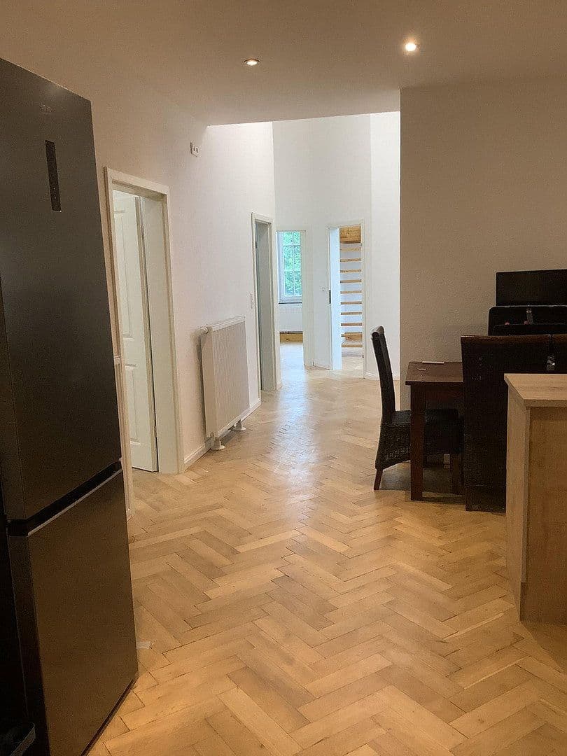 Prenájom bytu 1-izbový 12 m², Johannisstraße 10/11, Osnabrück, Dolné Sasko Prenájom bytu 1-izbový 12 m², Johannisstraße 10/11, Osnabrück, Dolné Sasko