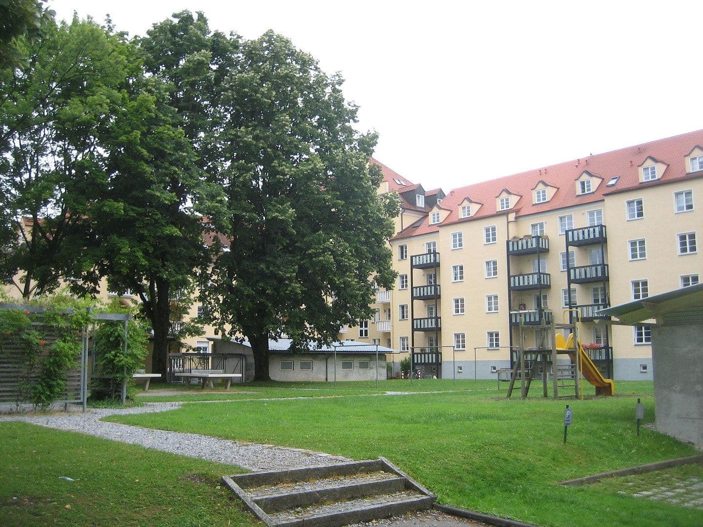 Prenájom bytu 2-izbový 74 m², Augsburg -Hochfeld, Bavorsko Prenájom bytu 2-izbový 74 m², Augsburg -Hochfeld, Bavorsko