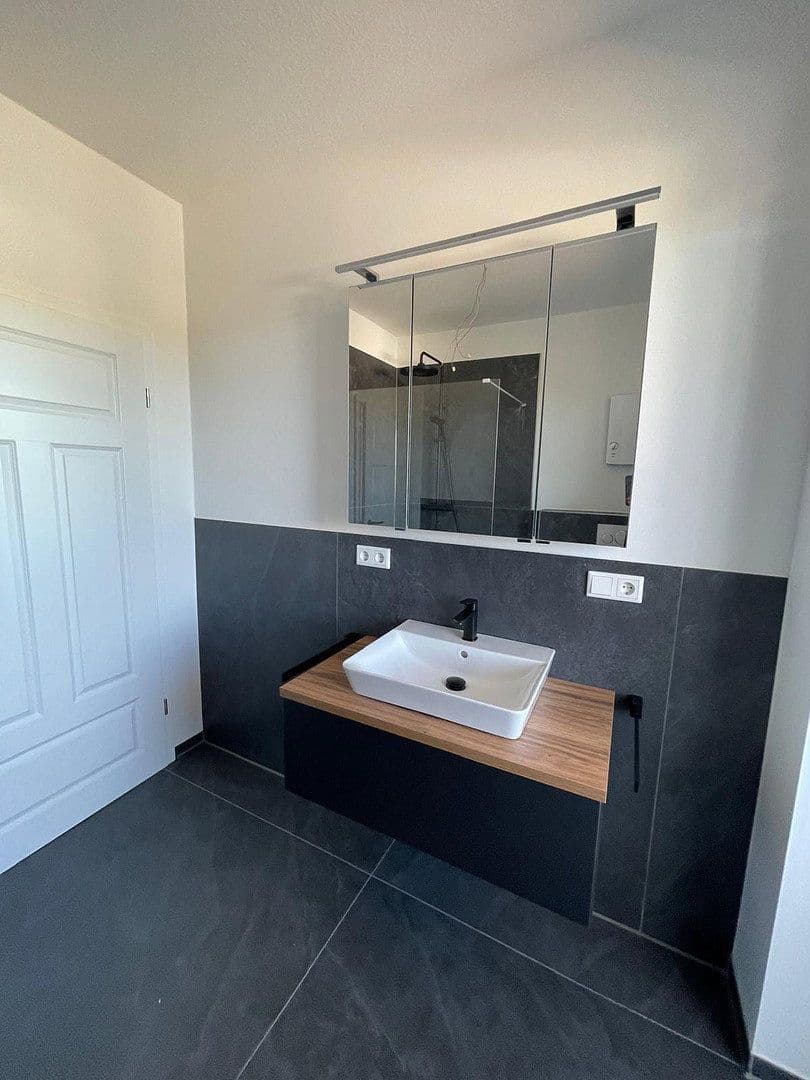 Prenájom bytu 4-izbový 172 m², Kampstraße 43, Twistringen, Dolné Sasko Prenájom bytu 4-izbový 172 m², Kampstraße 43, Twistringen, Dolné Sasko