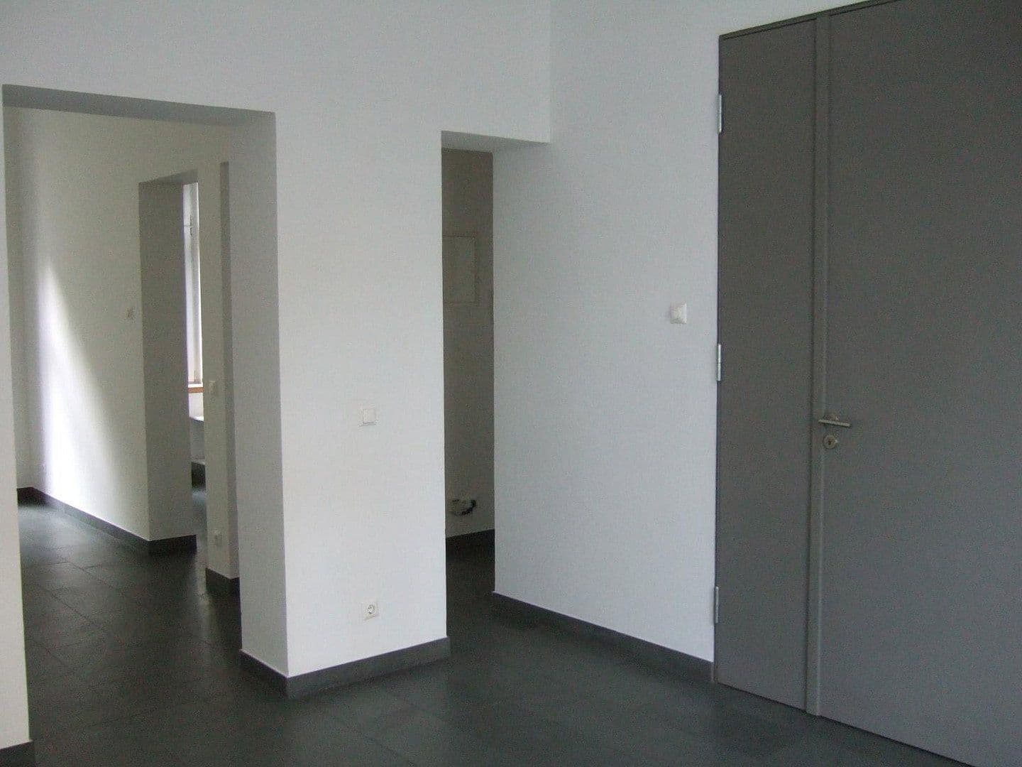 Predaj domu 578 m², pozemok 306 m², Magdeburg, Sasko-Anhaltsko Predaj domu 578 m², pozemok 306 m², Magdeburg, Sasko-Anhaltsko