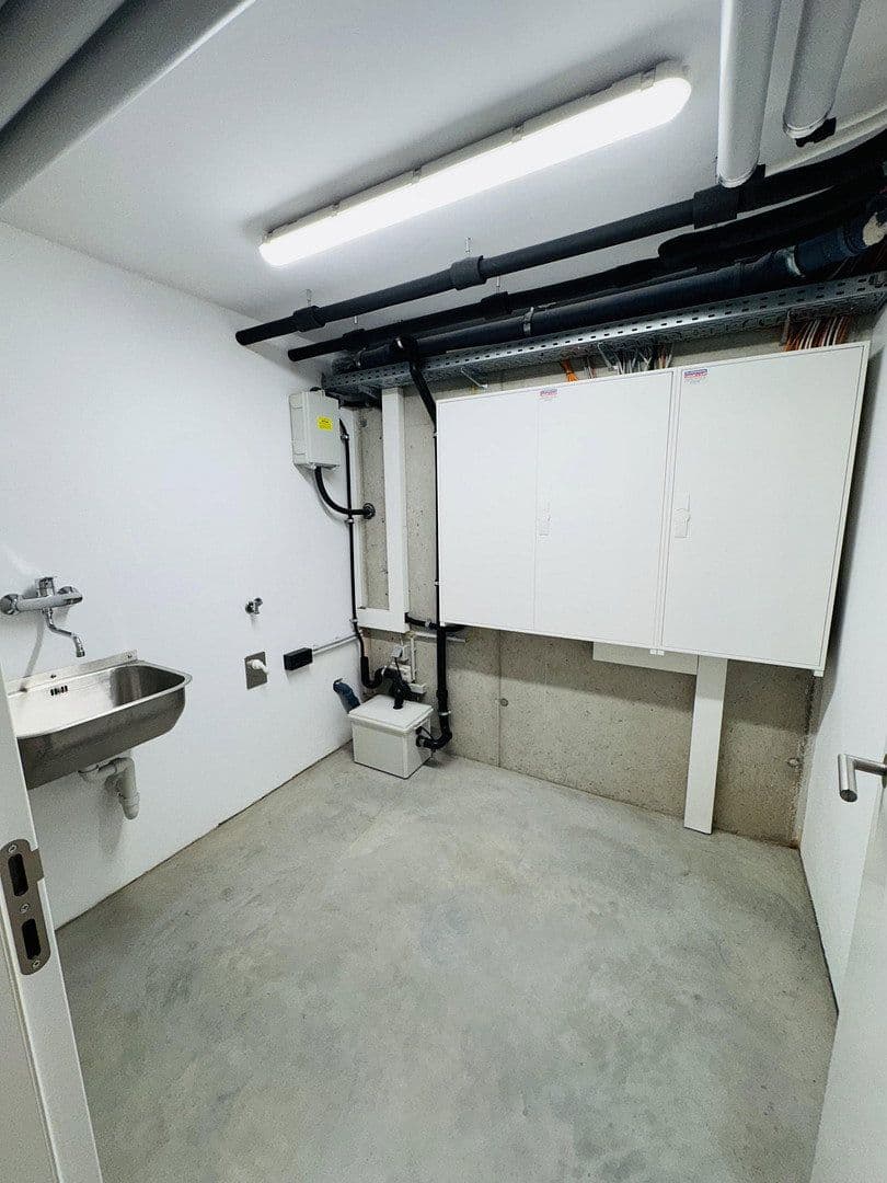 Prenájom domu 150 m², pozemok 160 m², Rosenheimer Str. 72b, Branneburg, Bavorsko Prenájom domu 150 m², pozemok 160 m², Rosenheimer Str. 72b, Branneburg, Bavorsko