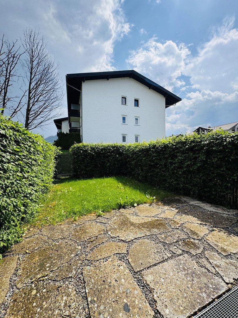 Prenájom domu 150 m², pozemok 160 m², Rosenheimer Str. 72b, Branneburg, Bavorsko Prenájom domu 150 m², pozemok 160 m², Rosenheimer Str. 72b, Branneburg, Bavorsko