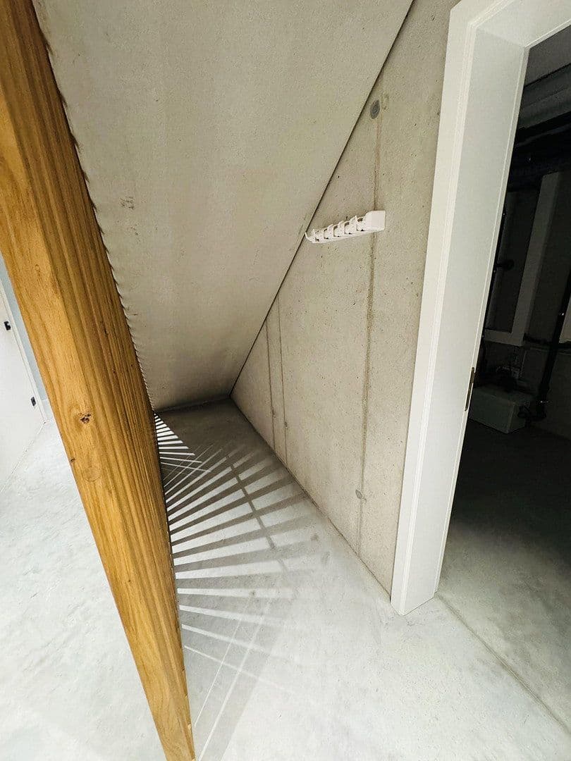 Prenájom domu 150 m², pozemok 160 m², Rosenheimer Str. 72b, Branneburg, Bavorsko Prenájom domu 150 m², pozemok 160 m², Rosenheimer Str. 72b, Branneburg, Bavorsko