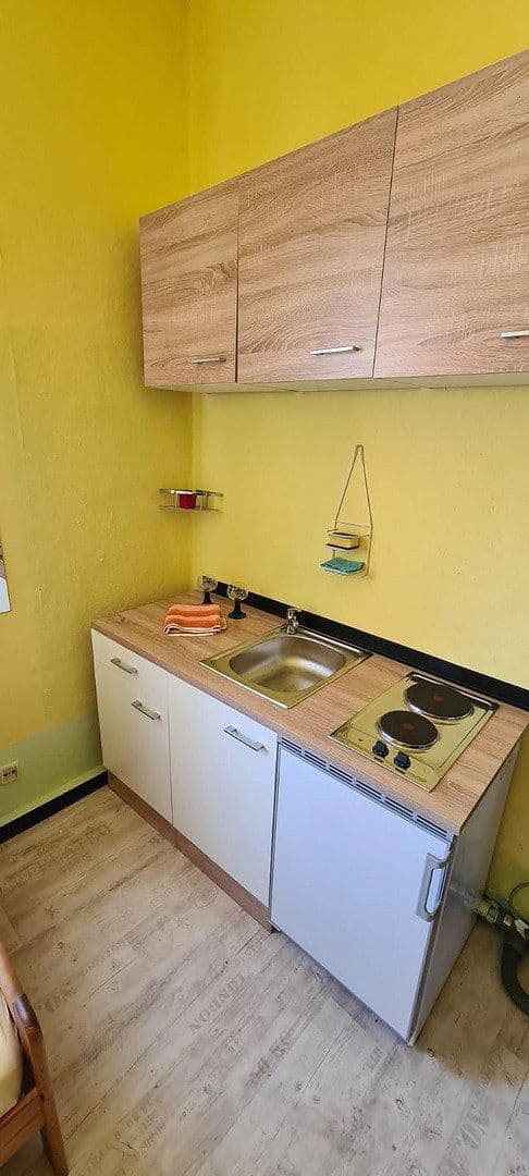 Prenájom bytu 1-izbový 20 m², Stubenlohstr. 6, Erlangen, Bavorsko Prenájom bytu 1-izbový 20 m², Stubenlohstr. 6, Erlangen, Bavorsko