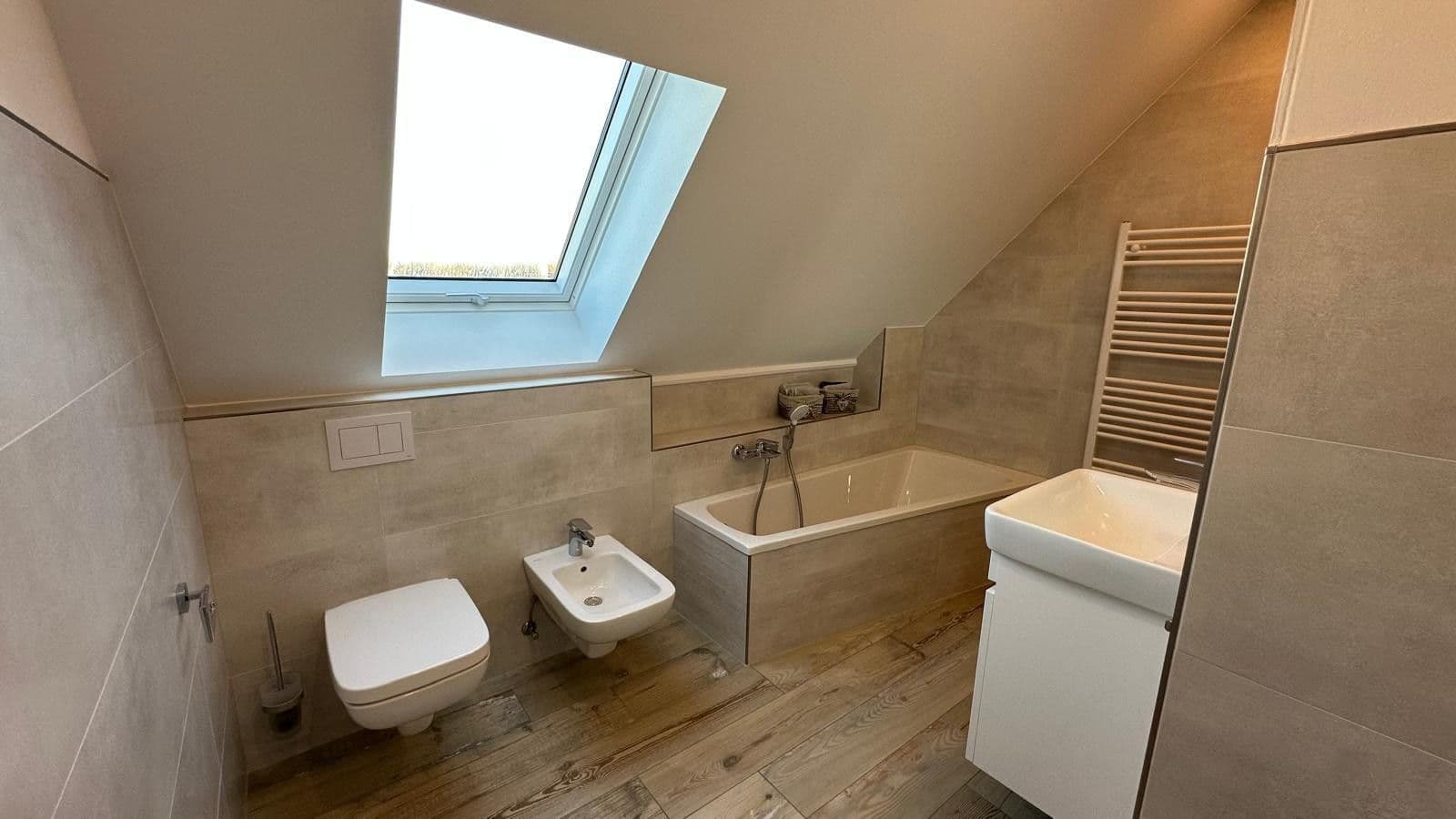 Predaj domu 158 m², pozemok 558 m², Ludwigslust, Meklenbursko-Predpomoransko Predaj domu 158 m², pozemok 558 m², Ludwigslust, Meklenbursko-Predpomoransko