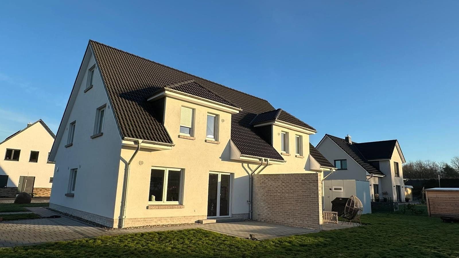Predaj domu 158 m², pozemok 558 m², Ludwigslust, Meklenbursko-Predpomoransko Predaj domu 158 m², pozemok 558 m², Ludwigslust, Meklenbursko-Predpomoransko