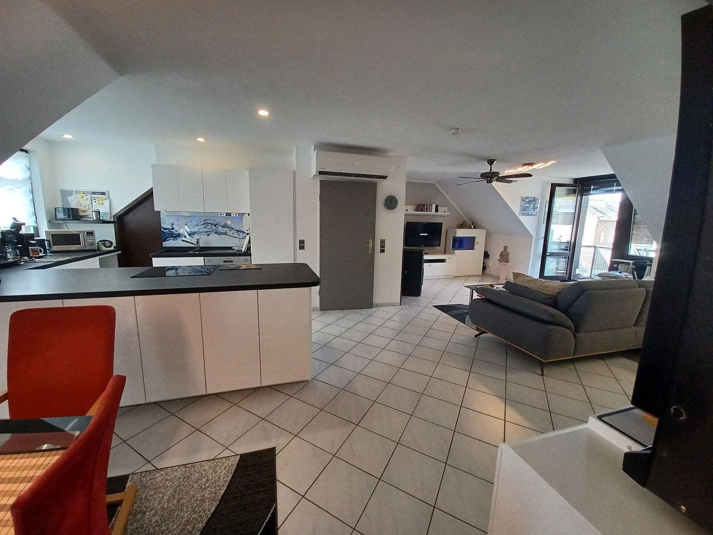 Predaj bytu 2-izbový 84 m², Schützenstrasse 41, Wachtberg, Severné Porýnie - Westfálsko Predaj bytu 2-izbový 84 m², Schützenstrasse 41, Wachtberg, Severné Porýnie - Westfálsko