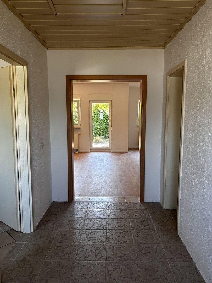 Predaj domu 96 m², pozemok 560 m², Braunsbedra, Sasko-Anhaltsko Predaj domu 96 m², pozemok 560 m², Braunsbedra, Sasko-Anhaltsko