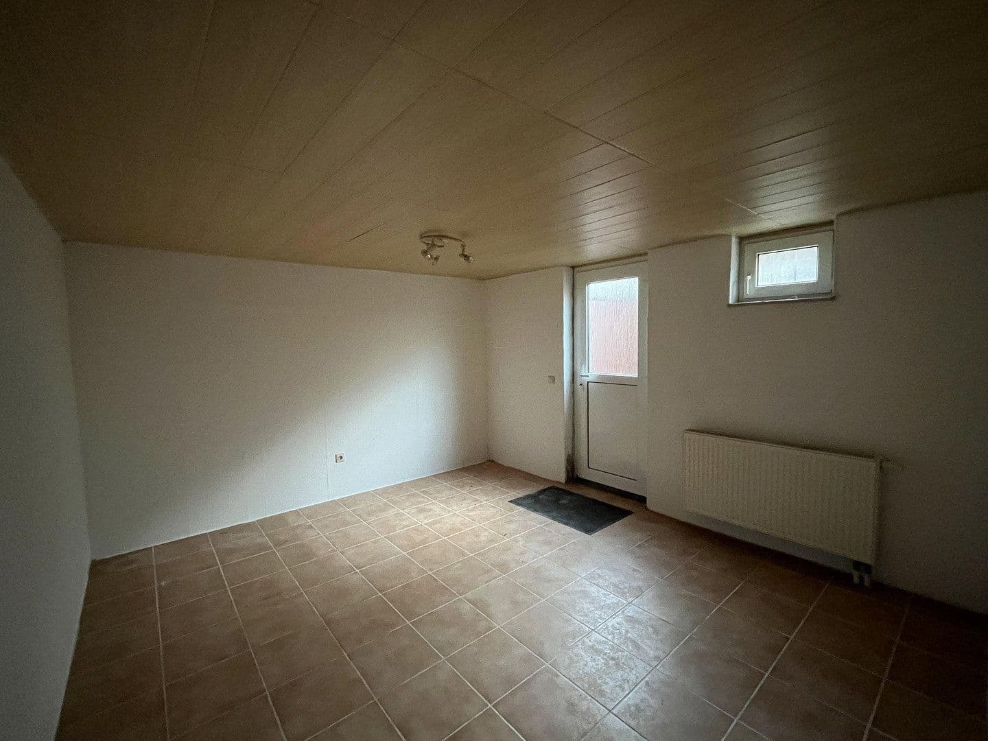 Predaj domu 96 m², pozemok 560 m², Braunsbedra, Sasko-Anhaltsko Predaj domu 96 m², pozemok 560 m², Braunsbedra, Sasko-Anhaltsko