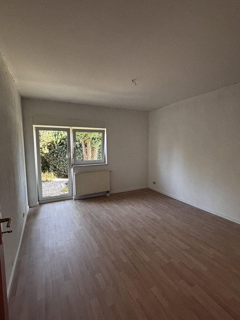 Predaj domu 96 m², pozemok 560 m², Braunsbedra, Sasko-Anhaltsko Predaj domu 96 m², pozemok 560 m², Braunsbedra, Sasko-Anhaltsko